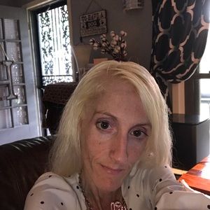 Meet your Posher, Kristie